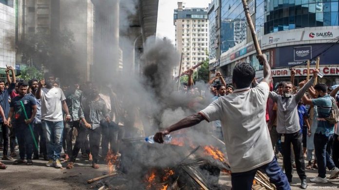 WNI Tewas di Tempat Akibat Kerusuhan Demo di Bangladesh